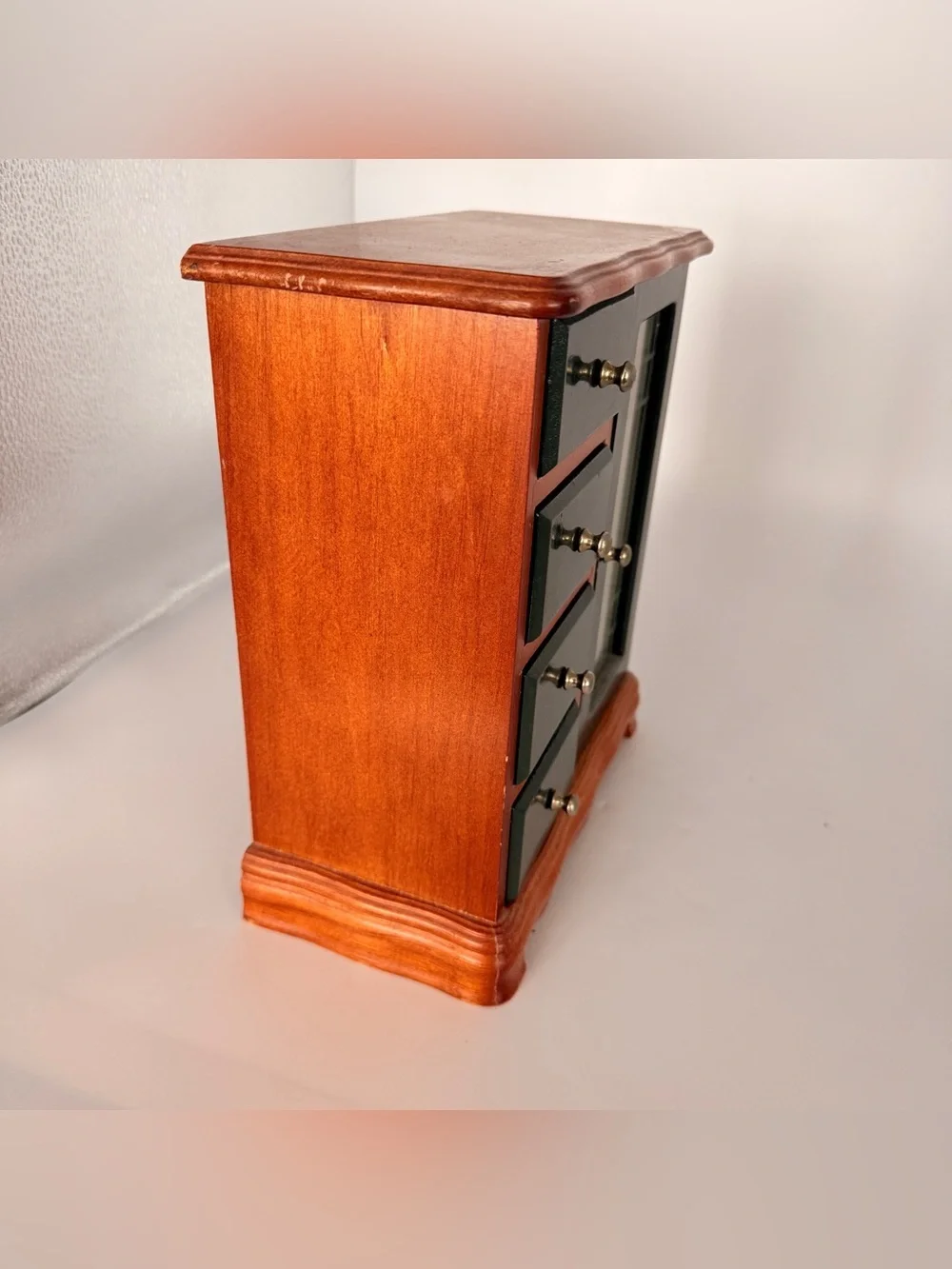 Vintage Wood Jewelry Box 4 drawers 1 door for Necklaces